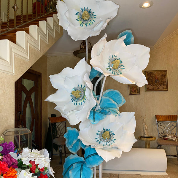 Gigantic Flowers: Fantasy Magnolia