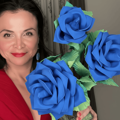 Blue Floribunda Rose Handheld Kit - Bloom & Shape (3 Flowers)