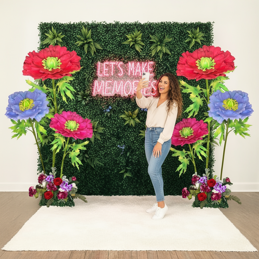 Photo Booth Step & Repeat Wall Flowers - amazinggiantflowers