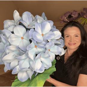 Event Decor Flowers- Giant Flower Backdrop – 5 or 7 ft Tall Customizable Floral Display - amazinggiantflowers