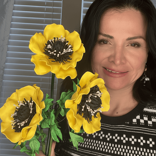 Yellow Anemone Handheld Kit - Bloom & Shape (3 Flowers) - amazinggiantflowers