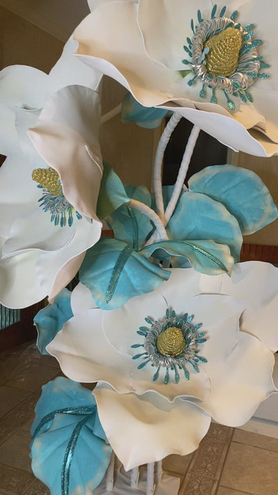 Gigantic Flowers: Fantasy Magnolia