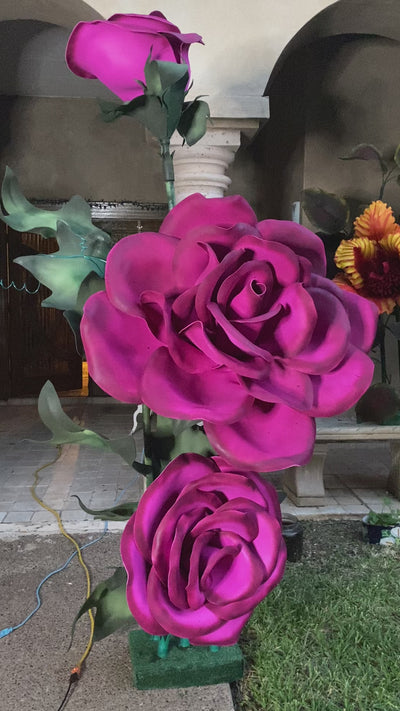 Corporate Event Decor Ideas: Fuschia Red Rose Arrangement